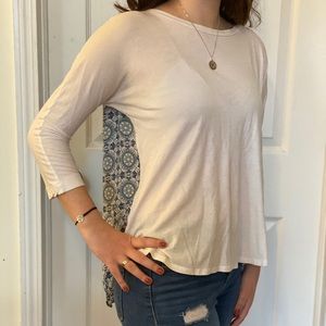 Long sleeve white tee with patterned back